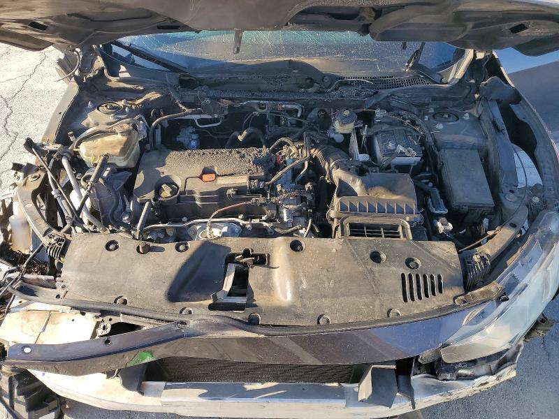 47086826 :رقم المزاد ، 2HGFC2F8XJH576364 vin ، 2018 Honda Civic مزاد بيع