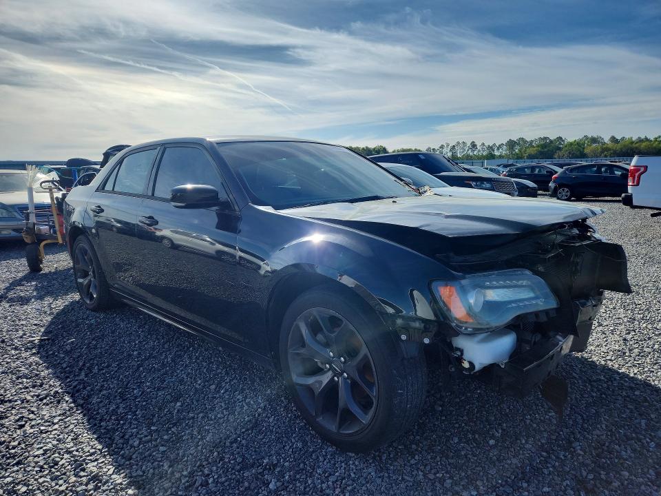 Продажа на аукционе авто 2022 Chrysler 300, vin: 2C3CCADG7NH127398, номер лота: 46336406