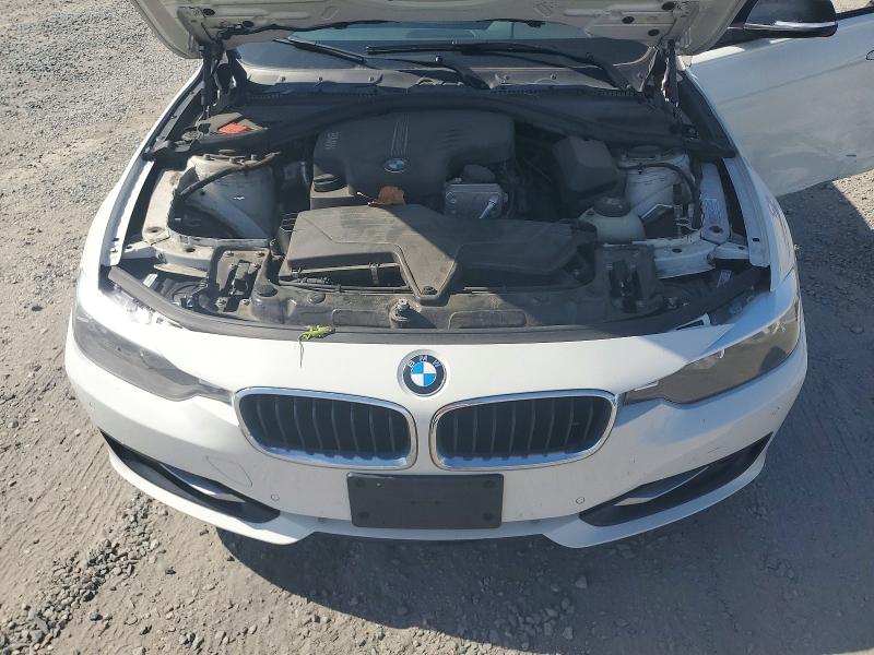 2015 Bmw 328 მანქანა იყიდება აუქციონზე, vin: WBA3C1C58FK124349, აუქციონის ნომერი: 79820885