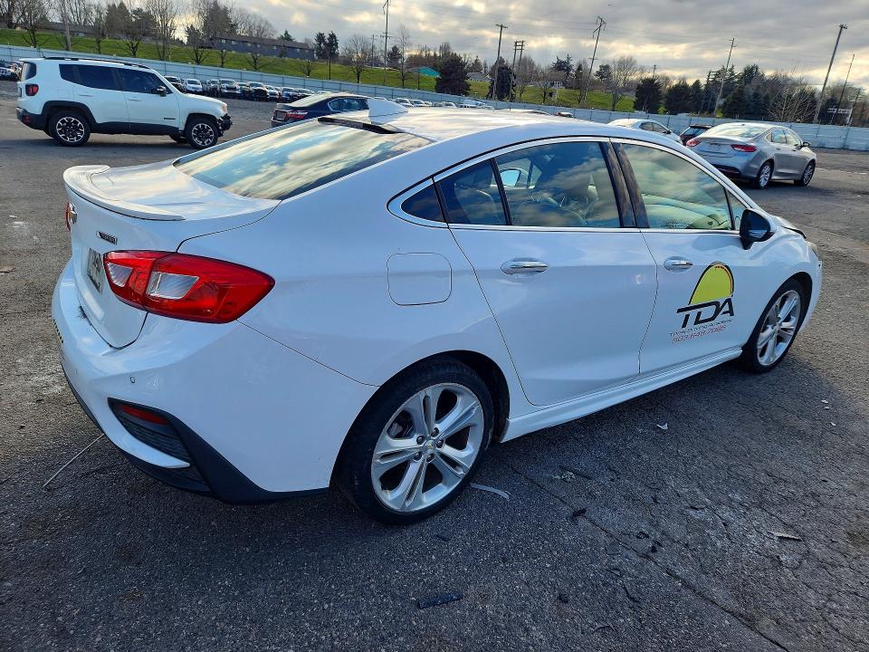 Продаж на аукціоні авто 2017 Chevrolet Cruze, vin: 1G1BF5SM3H7211466, номер лоту: 79374795