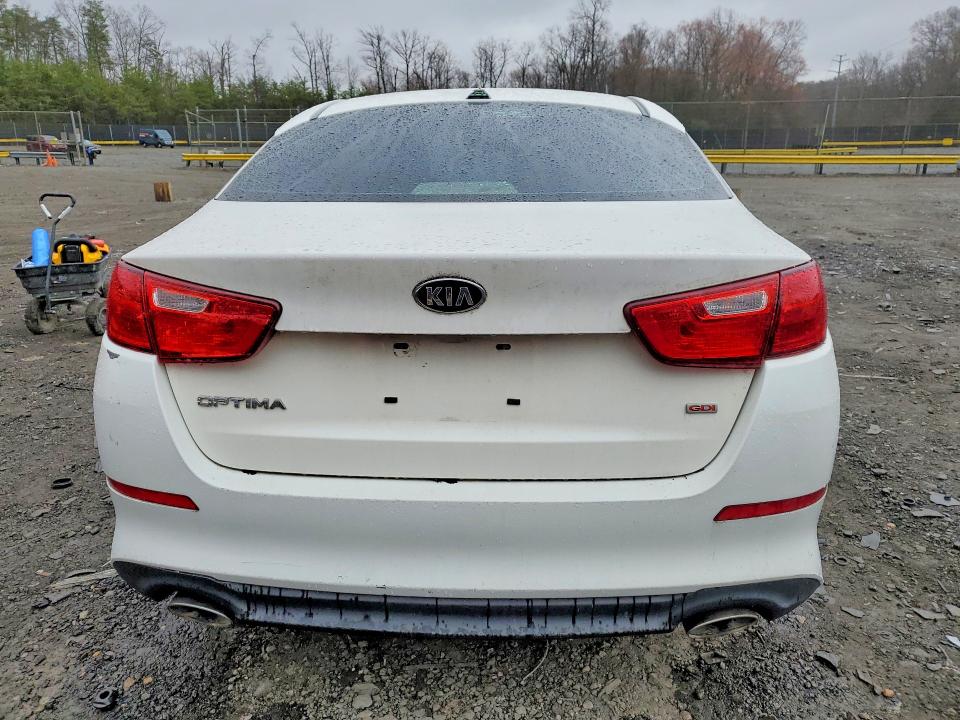 42043206 :رقم المزاد ، KNAGM4A71F5643651 vin ، 2015 Kia Optima مزاد بيع