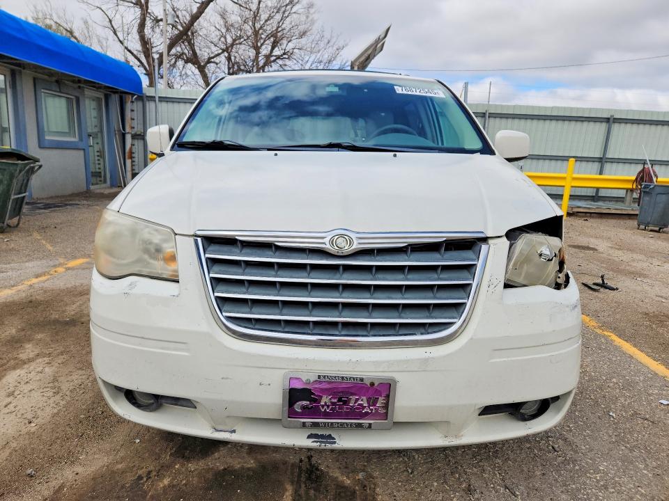 2008 Chrysler Town & Country მანქანა იყიდება აუქციონზე, vin: 2A8HR54P18R759697, აუქციონის ნომერი: 78872545