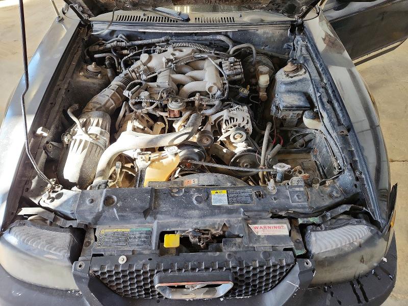 45625206 :رقم المزاد ، 1FAFP40483F362049 vin ، 2003 Ford Mustang مزاد بيع
