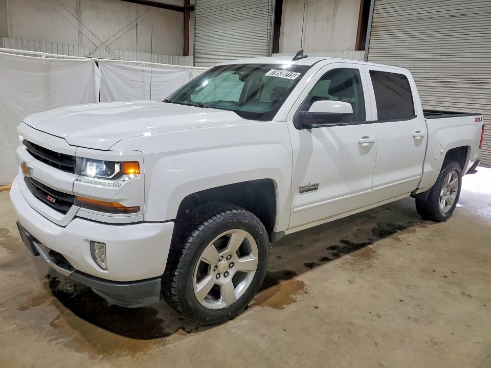 Продажа на аукционе авто 2018 Chevrolet Silverado, vin: 3GCUKREC6JG266834, номер лота: 79528215