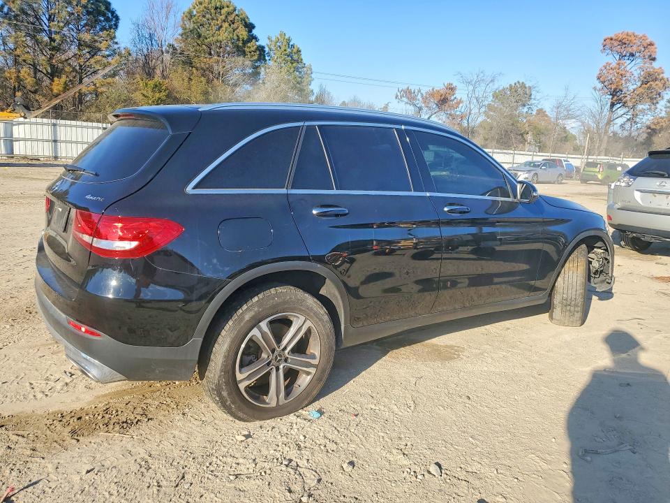 Продажа на аукционе авто 2018 Mercedes-benz Glc, vin: WDC0G4KBXJV068645, номер лота: 41972106