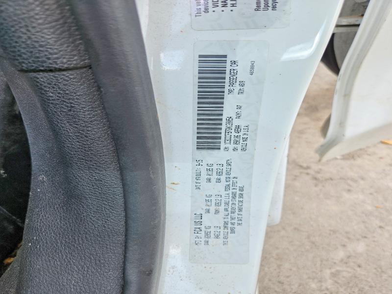 Продаж на аукціоні авто 2016 Chrysler 200, vin: 1C3CCCFB7GN120054, номер лоту: 45607946