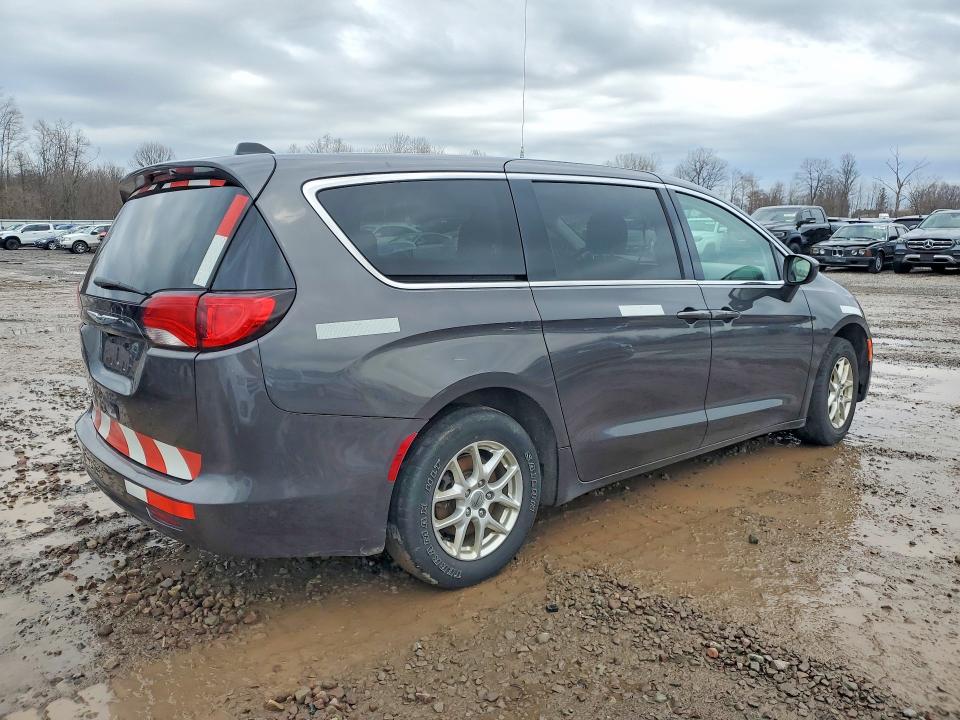41627636 :رقم المزاد ، 2C4RC1CG1NR105558 vin ، 2022 Chrysler Voyager مزاد بيع