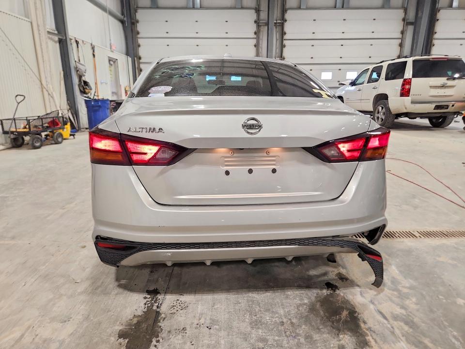 46387006 :رقم المزاد ، 1N4BL4BV3KC227075 vin ، 2019 Nissan Altima مزاد بيع