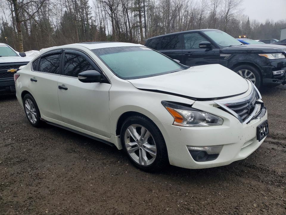 2014 Nissan Altima მანქანა იყიდება აუქციონზე, vin: 1N4AL3APXEN348431, აუქციონის ნომერი: 79427275