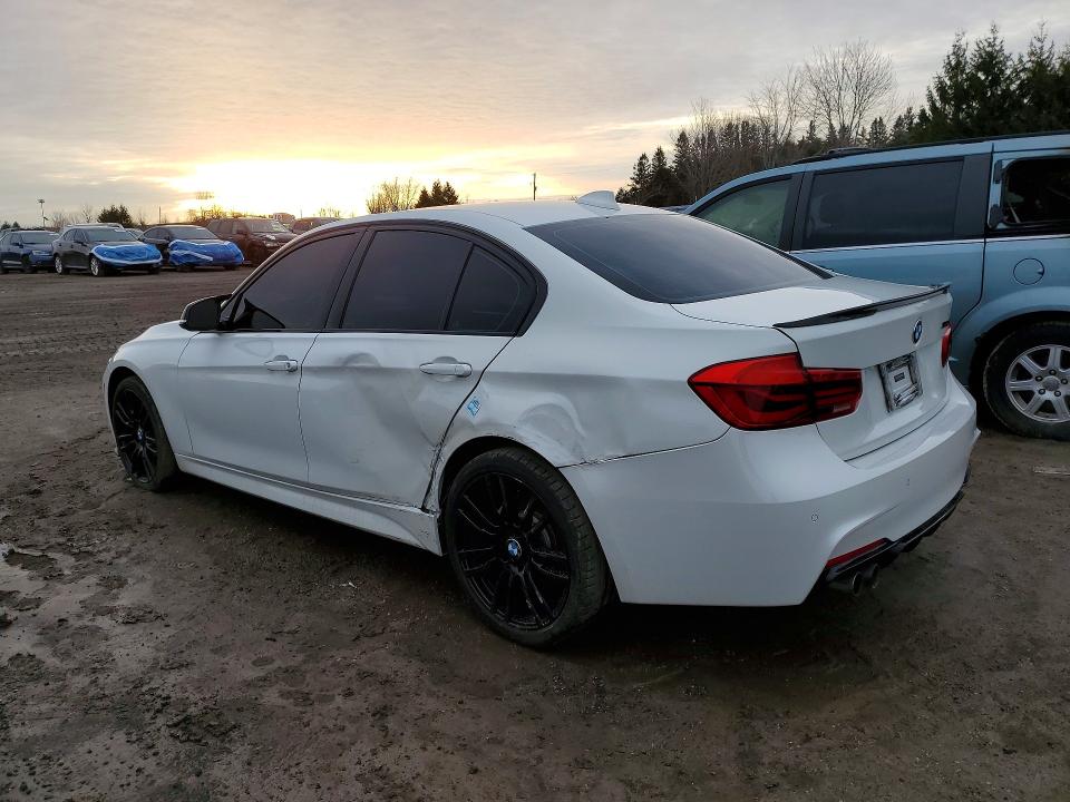 2018 Bmw 330 მანქანა იყიდება აუქციონზე, vin: WBA8D9C59JA614282, აუქციონის ნომერი: 79372875