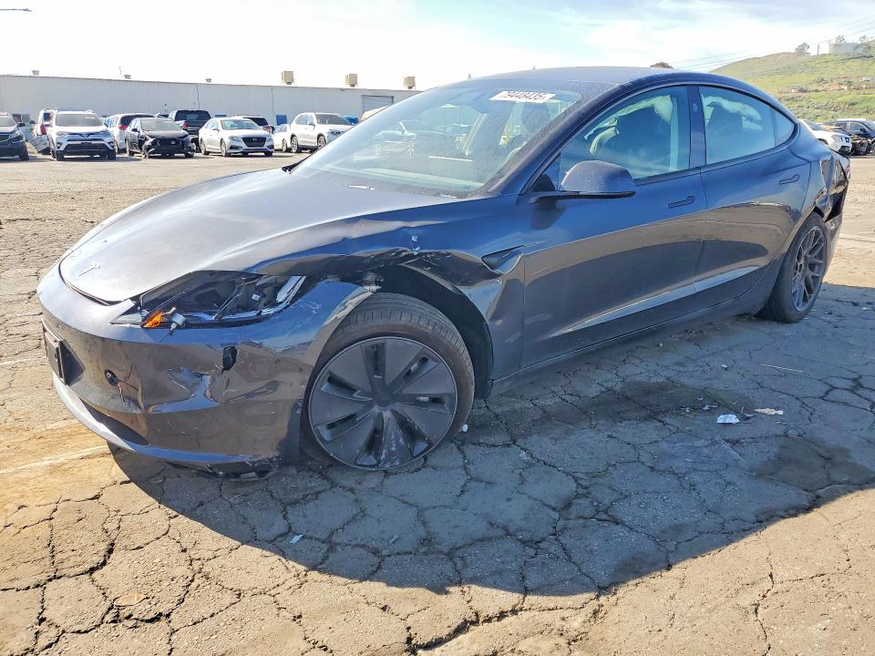 Продажа на аукционе авто 2025 Tesla Model 3, vin: 5YJ3E1EA4SF027258, номер лота: 79448435