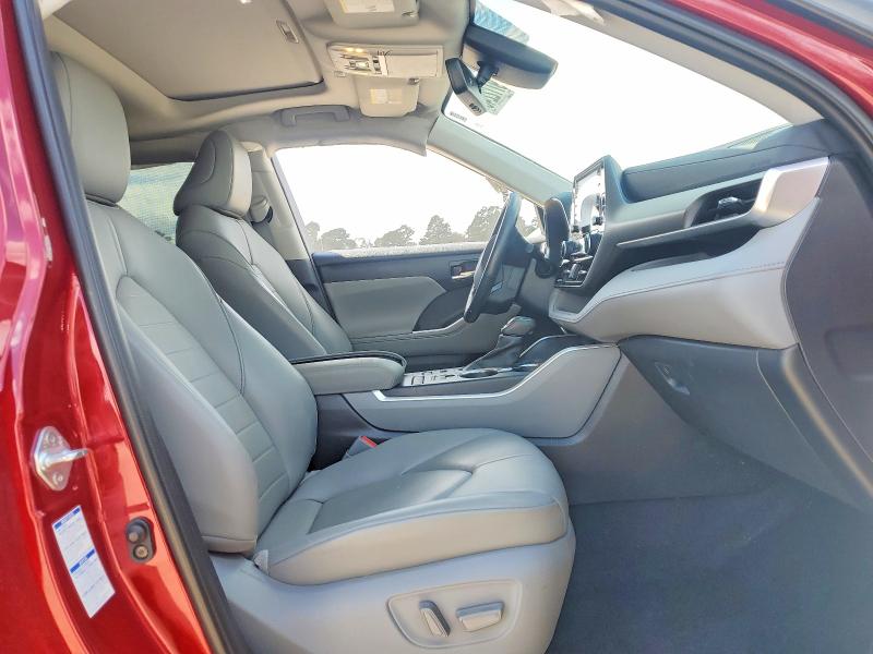 Продажа на аукционе авто 2020 Toyota Highlander, vin: 5TDGZRBH1LS017547, номер лота: 79772245