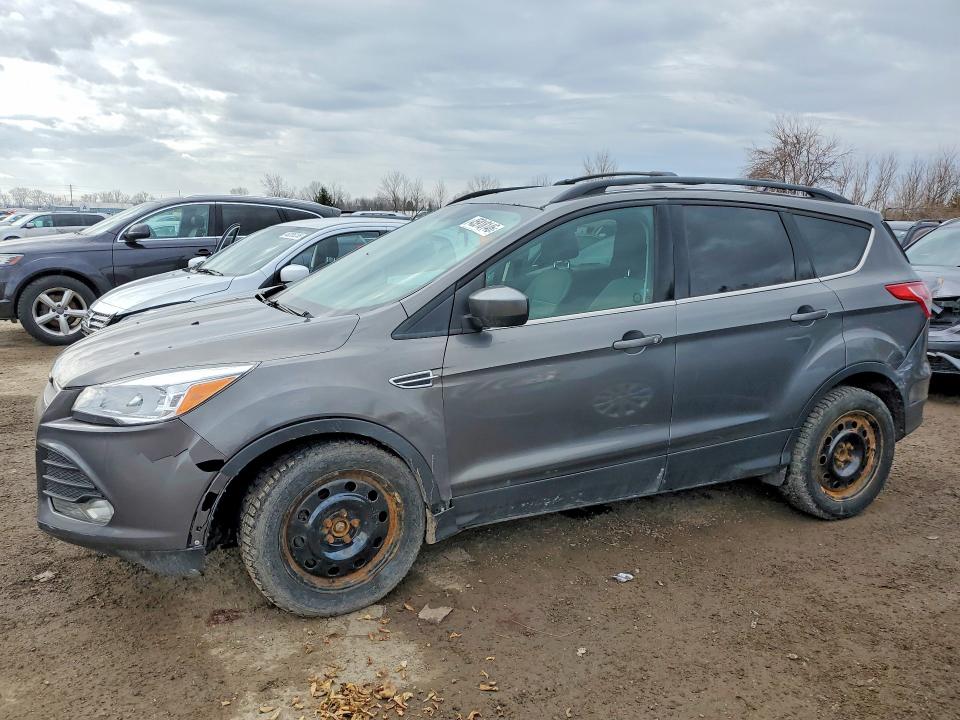 45918146 :رقم المزاد ، 1FMCU0GX3DUA44329 vin ، 2013 Ford Escape مزاد بيع