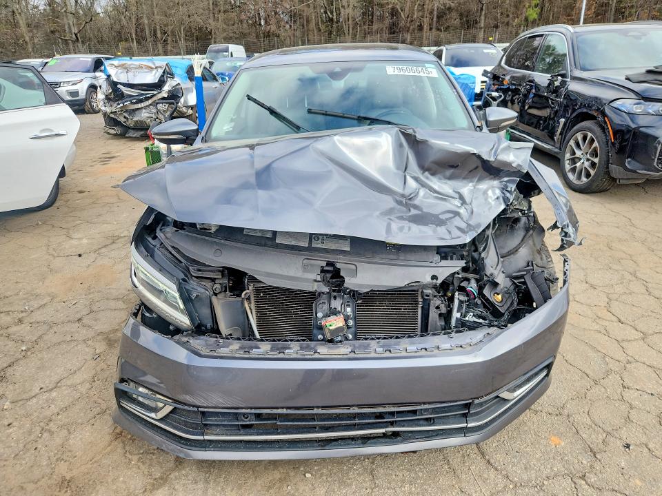 Продаж на аукціоні авто 2017 Volkswagen Passat, vin: 1VWCT7A32HC018108, номер лоту: 79606645
