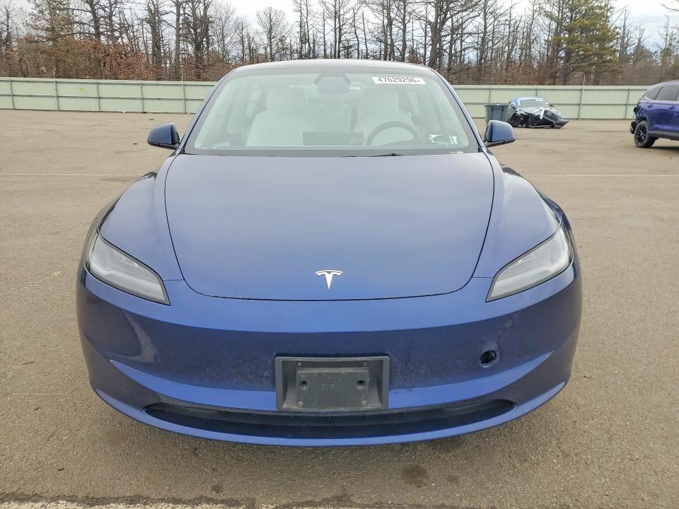 Продаж на аукціоні авто 2024 Tesla Model 3, vin: 5YJ3E1EB2RF802238, номер лоту: 47629296