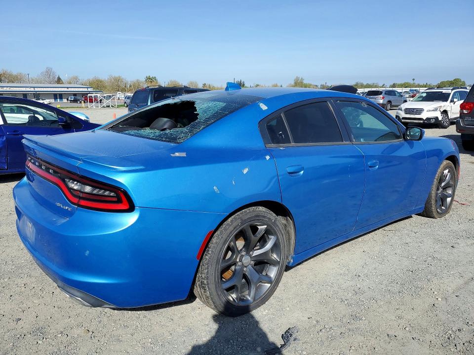41607496 :رقم المزاد ، 2C3CDXHG4FH897389 vin ، 2015 Dodge Charger مزاد بيع