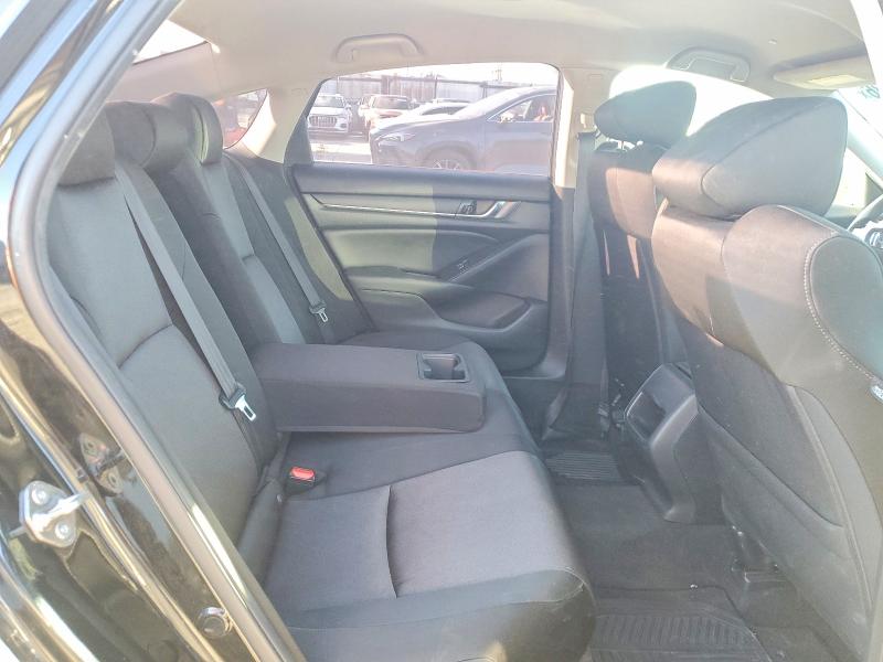 Продаж на аукціоні авто 2019 Honda Accord, vin: 1HGCV1F17KA000192, номер лоту: 41821536