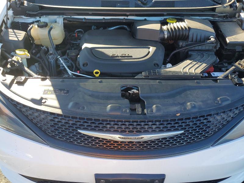 79669015 :رقم المزاد ، 2C4RC1DG2MR570332 vin ، 2021 Chrysler Voyager مزاد بيع