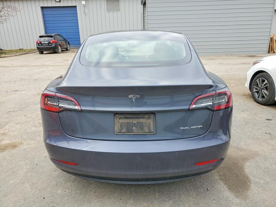 Продажа на аукционе авто 2022 Tesla Model 3, vin: 5YJ3E1EBXNF287208, номер лота: 46726806