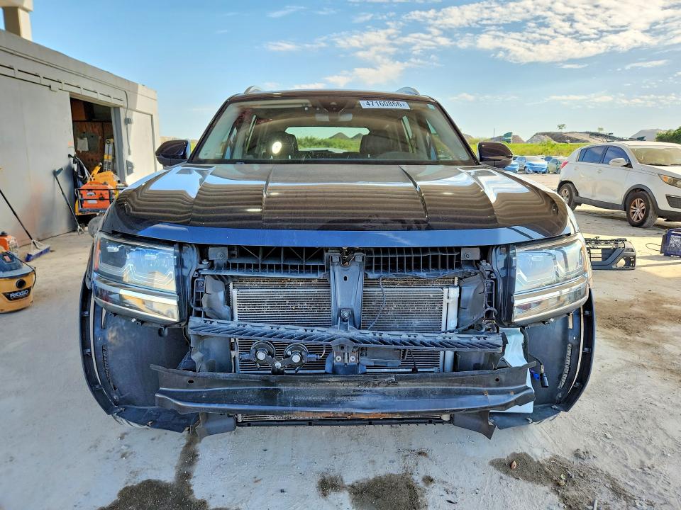 47160866 :رقم المزاد ، 1V2NR2CA7KC624163 vin ، 2019 Volkswagen Atlas مزاد بيع