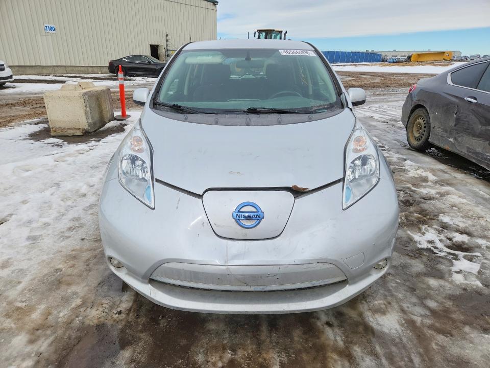 46566396 :رقم المزاد ، 1N4BZ0CP1HC306681 vin ، 2017 Nissan Leaf مزاد بيع