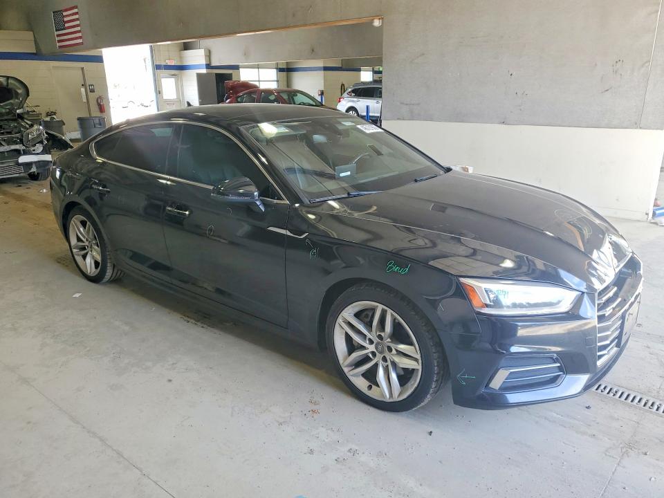 2019 Audi A5 მანქანა იყიდება აუქციონზე, vin: WAUANCF55KA063678, აუქციონის ნომერი: 46721906