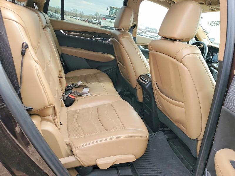 47826596 :رقم المزاد ، 1GYKPHRS0MZ165937 vin ، 2021 Cadillac Xt6 مزاد بيع