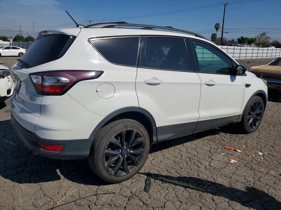 Aukcja sprzedaży 2017 Ford Escape, vin: 1FMCU0GD5HUC80735, numer aukcji: 79296235