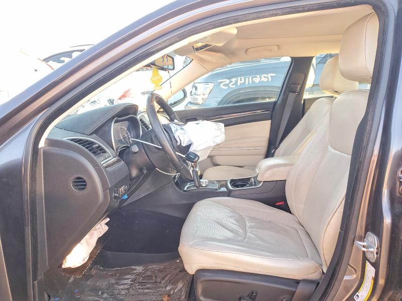 Продажа на аукционе авто 2015 Chrysler 300c, vin: 2C3CCAKG4FH769484, номер лота: 72611435