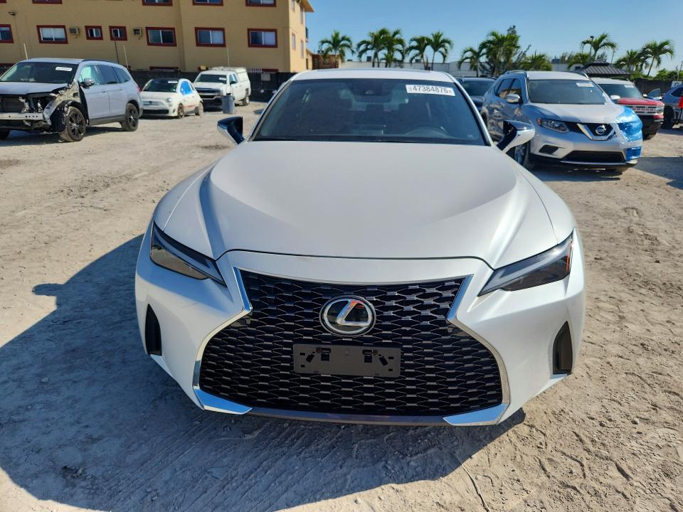 47384876 :رقم المزاد ، JTHC81F25M5043518 vin ، 2021 Lexus Is 300 مزاد بيع