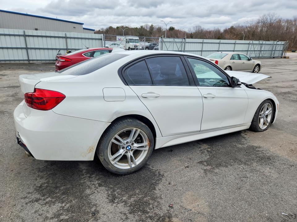 Продаж на аукціоні авто 2018 Bmw 330, vin: WBA8B9C55JEB30630, номер лоту: 47172926