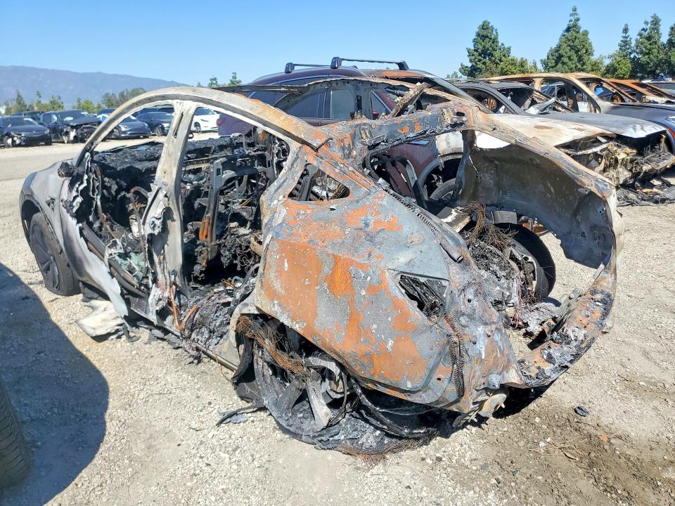 46236776 :رقم المزاد ، 7SAYGDEDXTF522340 vin ، 2026 Tesla Model Y مزاد بيع