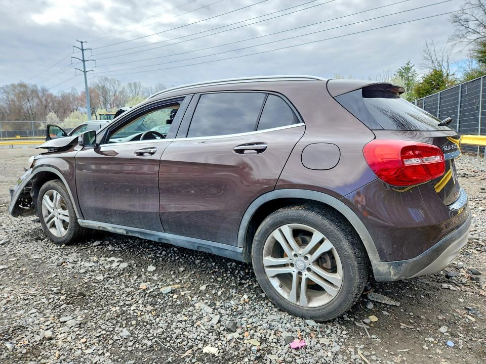 2015 Mercedes-benz Gla მანქანა იყიდება აუქციონზე, vin: WDCTG4EB5FJ117418, აუქციონის ნომერი: 47275886