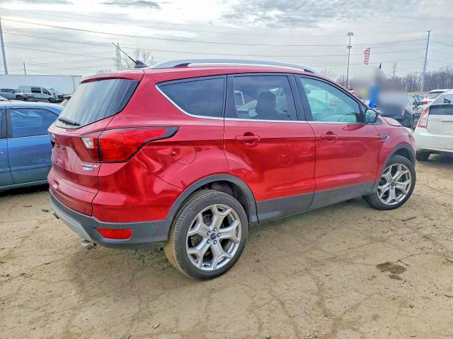48301526 :رقم المزاد ، 1FMCU9J97KUA77071 vin ، 2019 Ford Escape مزاد بيع