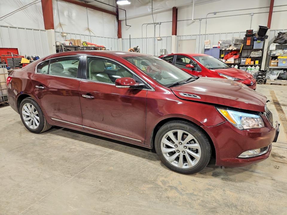 47564446 :رقم المزاد ، 1G4GB5G38GF142444 vin ، 2016 Buick Lacrosse مزاد بيع