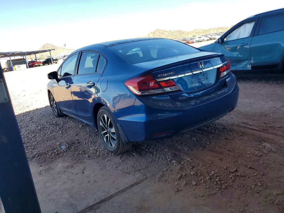 2015 Honda Civic მანქანა იყიდება აუქციონზე, vin: 2HGFB2F85FH513246, აუქციონის ნომერი: 46960846