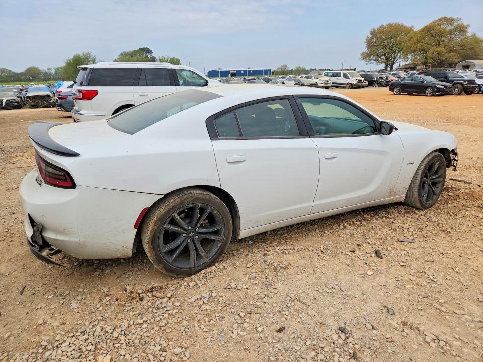 47444716 :رقم المزاد ، 2C3CDXCT8JH113941 vin ، 2018 Dodge Charger مزاد بيع