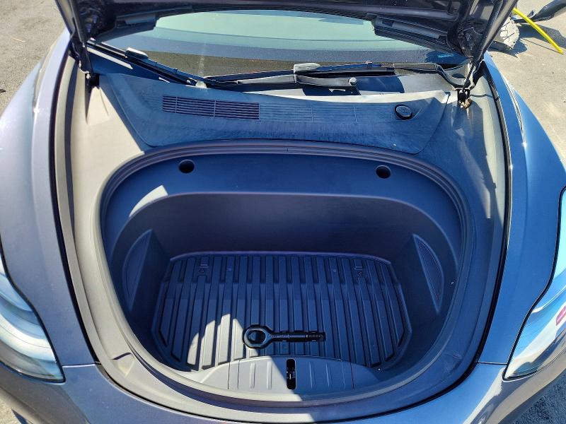 Продажа на аукционе авто 2023 Tesla Model 3, vin: 5YJ3E1EA9PF681454, номер лота: 46994246