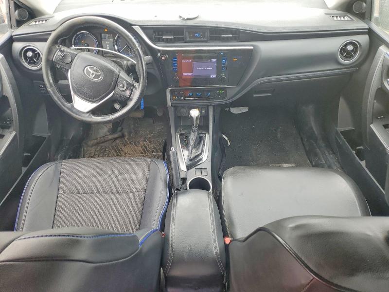 45636976 :رقم المزاد ، 2T1BURHE8JC982837 vin ، 2018 Toyota Corolla مزاد بيع