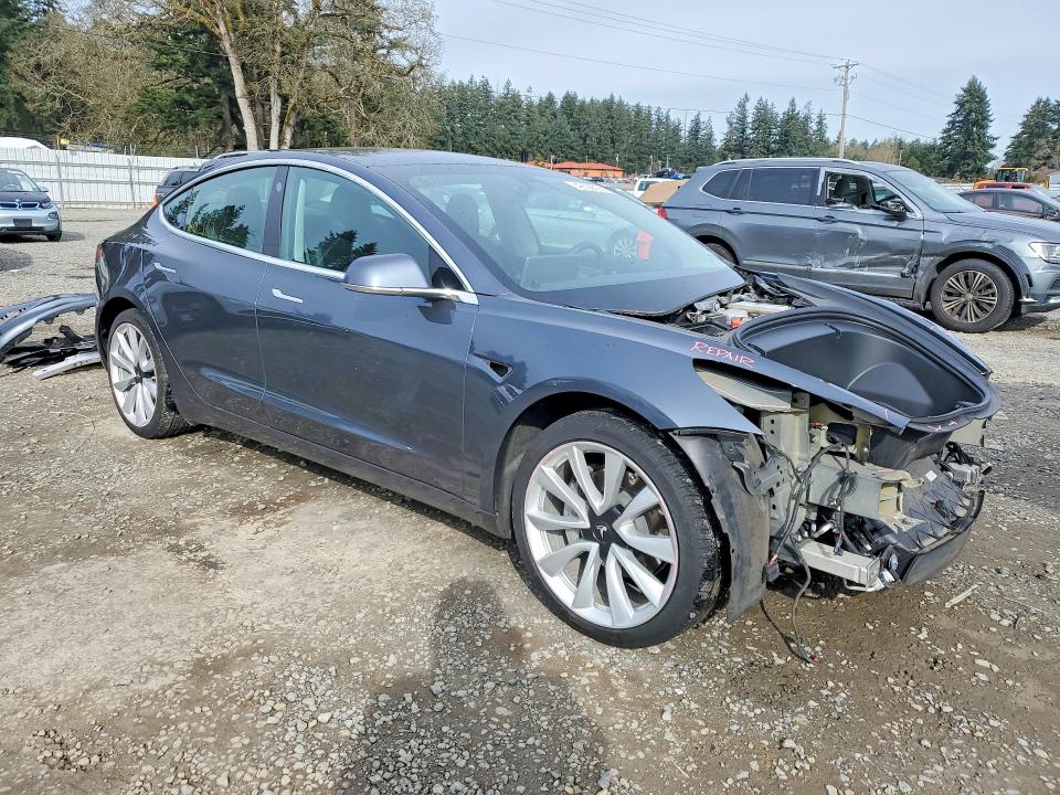 Продажа на аукционе авто 2020 Tesla Model 3, vin: 5YJ3E1EB4LF638160, номер лота: 46522726
