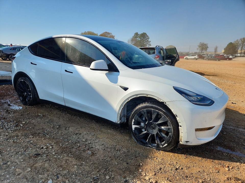2020 Tesla Model Y მანქანა იყიდება აუქციონზე, vin: 5YJYGDEE4LF041859, აუქციონის ნომერი: 46742846