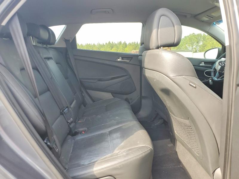 Продажа на аукционе авто 2018 Hyundai Tucson, vin: KM8J33A49JU800834, номер лота: 47748976