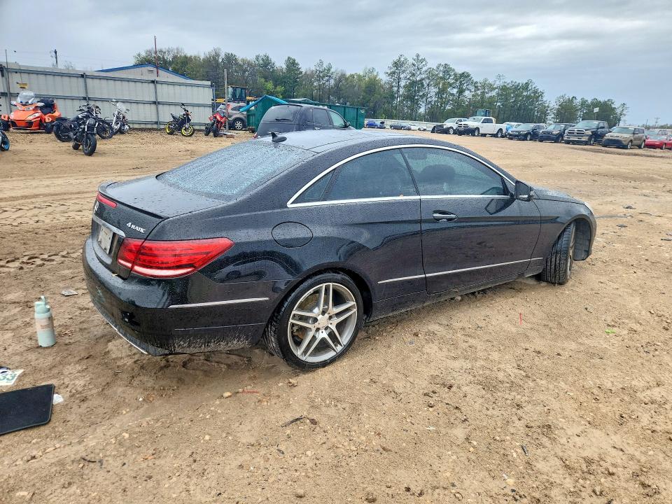 Продажа на аукционе авто 2014 Mercedes-benz E, vin: WDDKJ8JB9EF233468, номер лота: 45587496