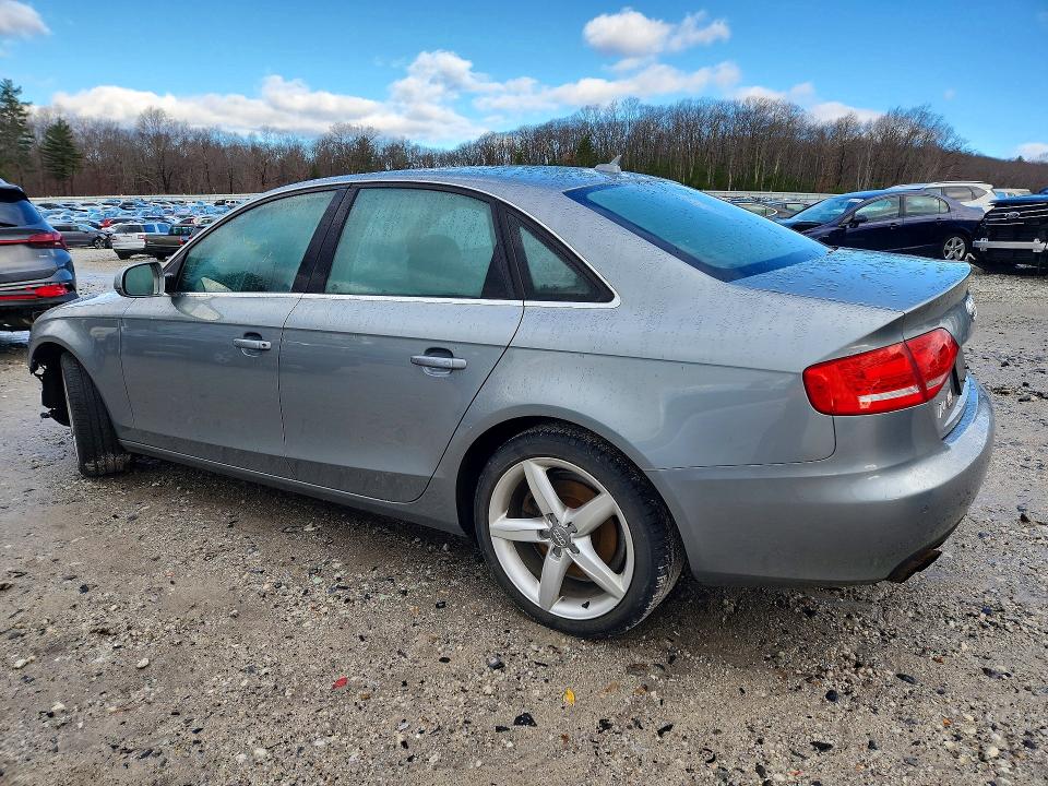 46280146 :رقم المزاد ، WAUKFAFL9BN057072 vin ، 2011 Audi A4 مزاد بيع