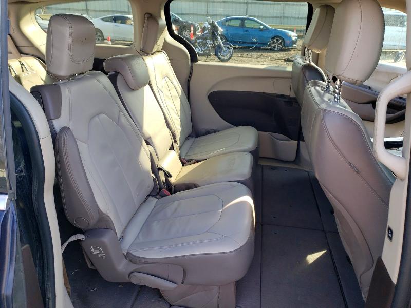 79745005 :رقم المزاد ، 2C4RC1BG3HR538806 vin ، 2017 Chrysler Pacifica مزاد بيع