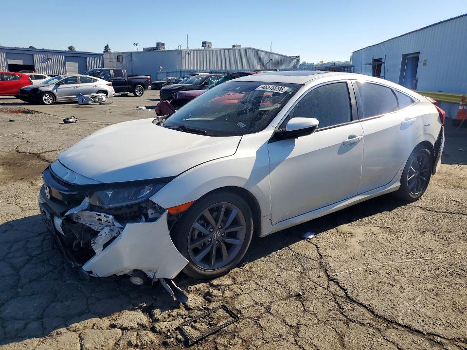 Продажа на аукционе авто 2019 Honda Civic, vin: JHMFC1F74KX002922, номер лота: 46510296