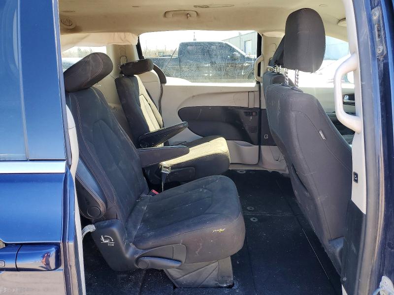 47695556 :رقم المزاد ، 2C4RC1DGXHR532174 vin ، 2017 Chrysler Pacifica مزاد بيع