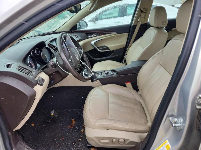 46199076 :رقم المزاد ، W04GU5GC0B1042935 vin ، 2011 Buick Regal مزاد بيع