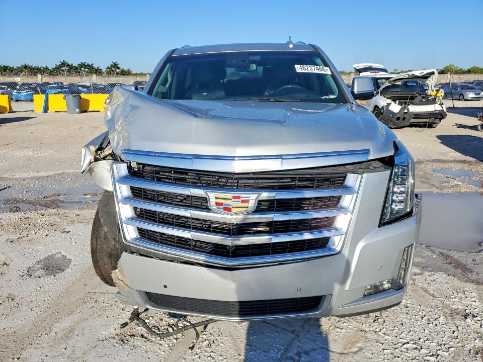 46237466 :رقم المزاد ، 1GYS3HKJ2LR178314 vin ، 2020 Cadillac Escalade مزاد بيع