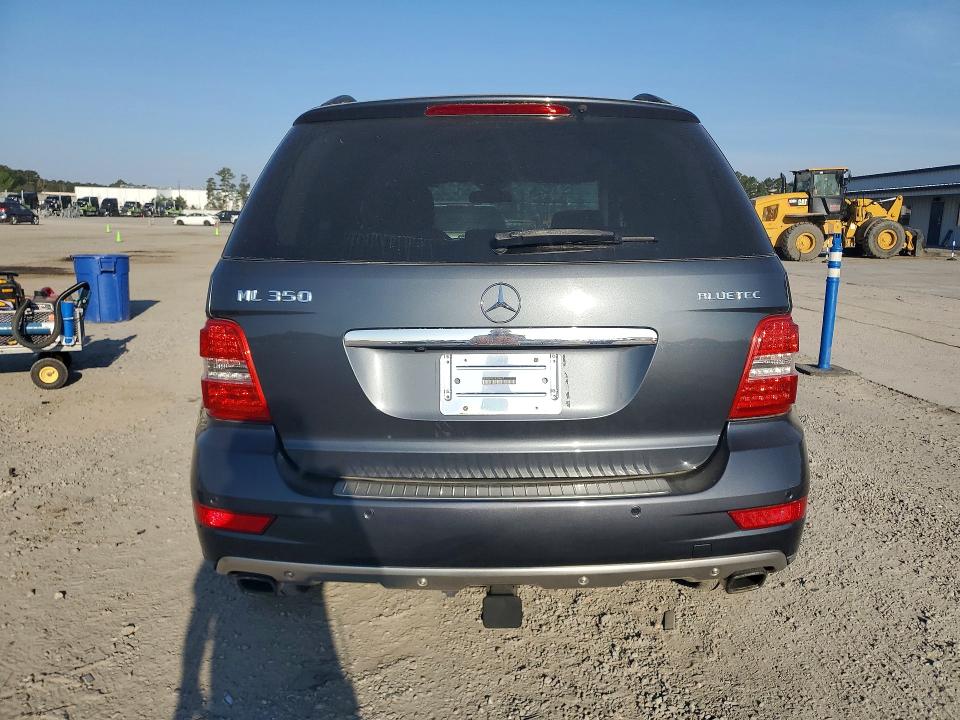 47032216 :رقم المزاد ، 4JGBB2FB6AA594687 vin ، 2010 Mercedes-benz Ml مزاد بيع